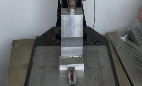 超聲波塑料焊接機(jī)焊頭安裝的注意事項(xiàng)